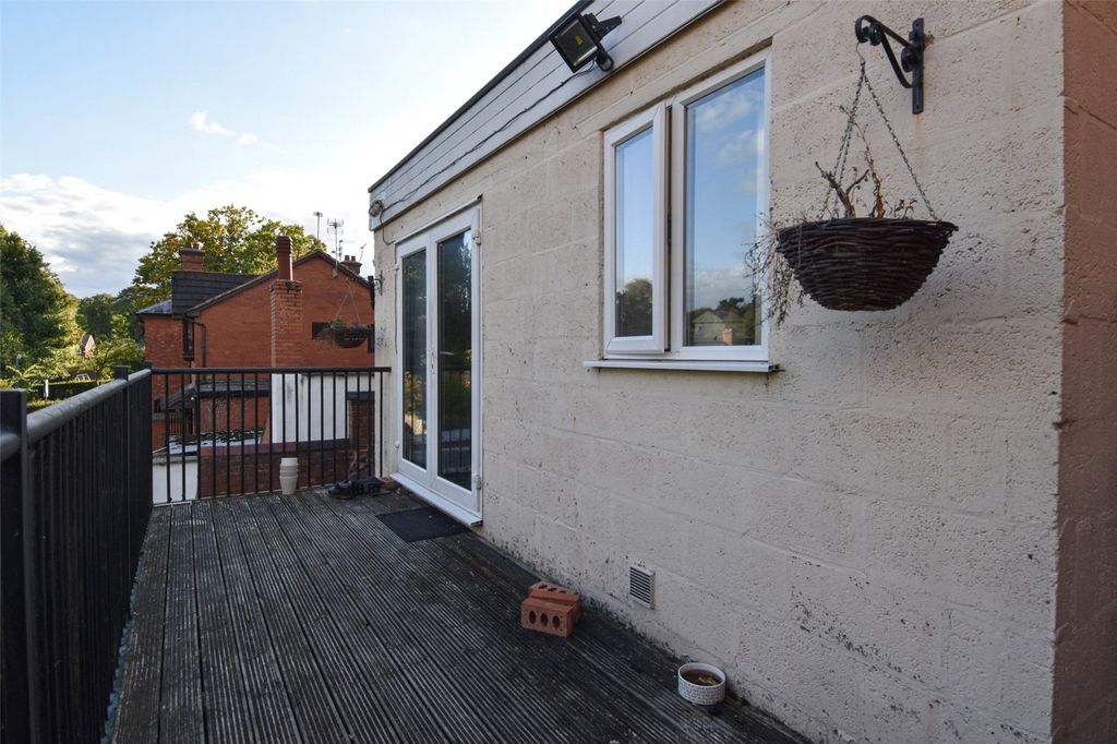 Property photo 1 of 9 Picture No. 04