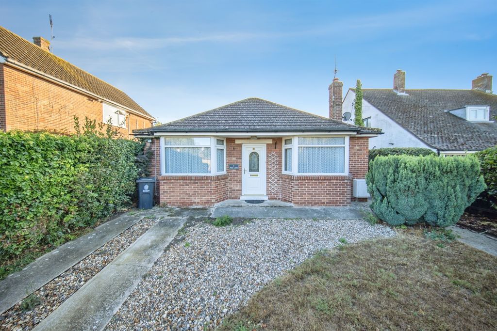 Property photo 2 of 16