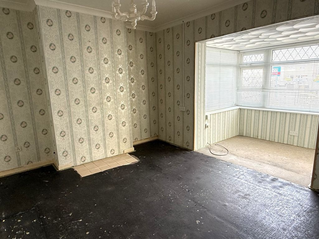 Property photo 2 of 13 Not Specified