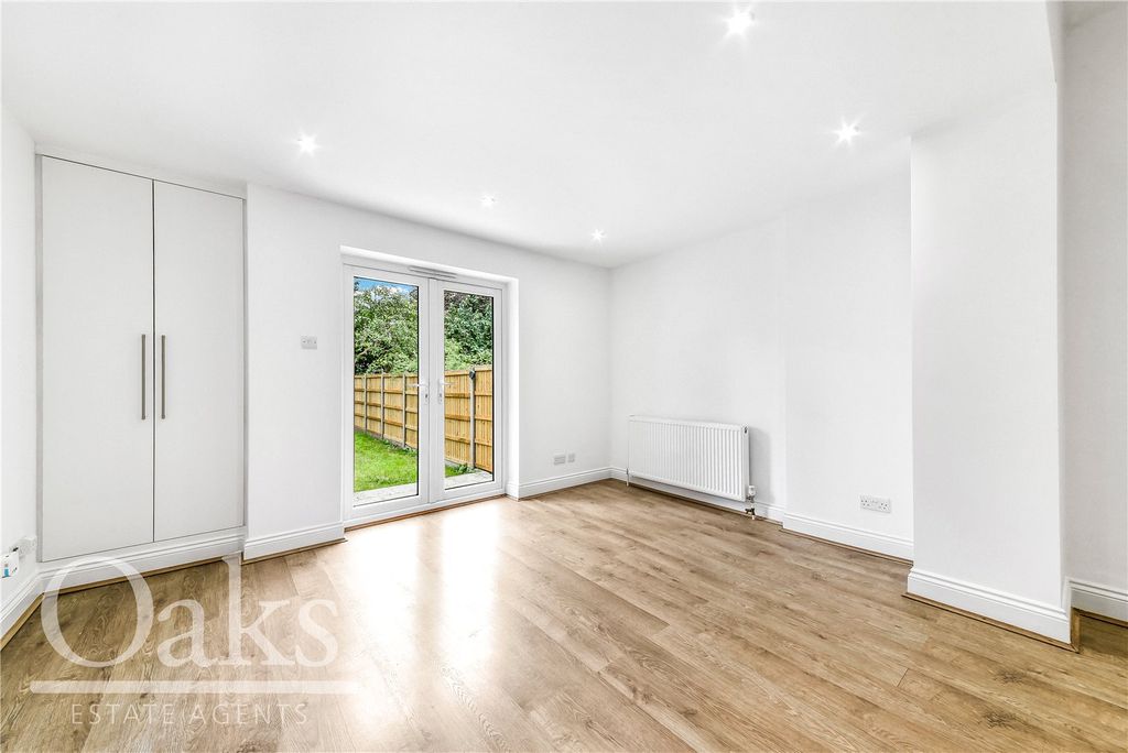 Property photo 1 of 13 Picture No. 05