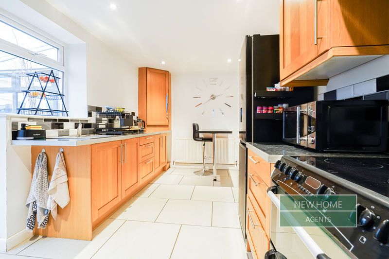 Property photo 3 of 18 Photo 14