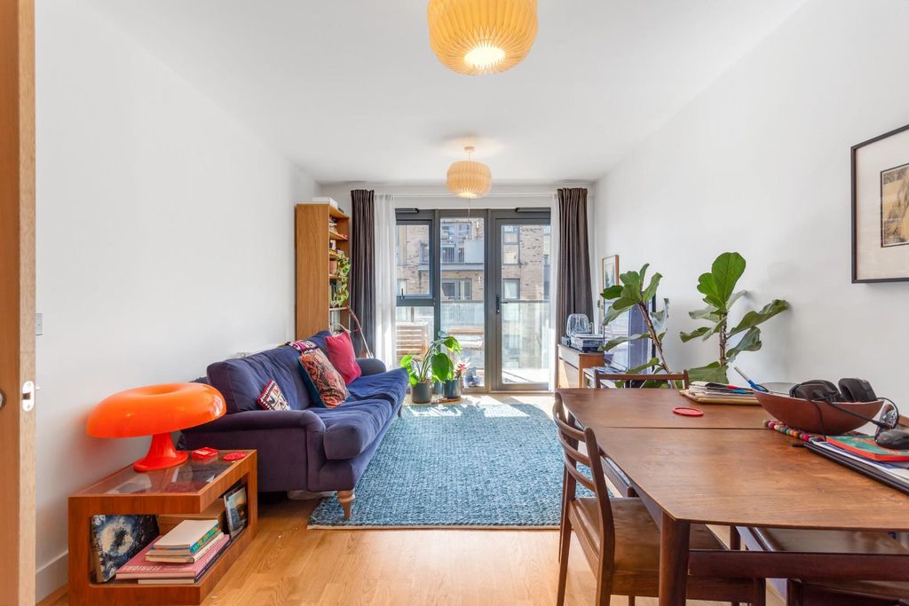 Property photo 3 of 16 Img_0075.Jpg