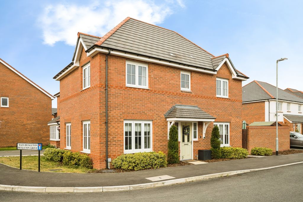 Property photo 1 of 21