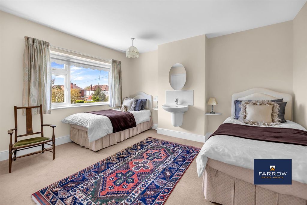 Additional image 16 of 4 bed detached house for saleHawthorne Avenue, Scartho DN33