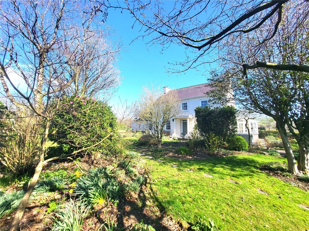 Property photo 3 of 28 Picture No. 21