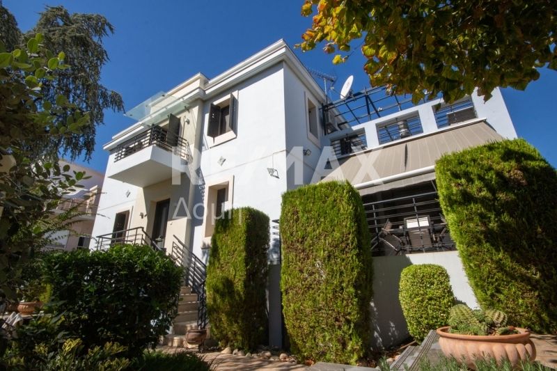 Property photo 1 of 25