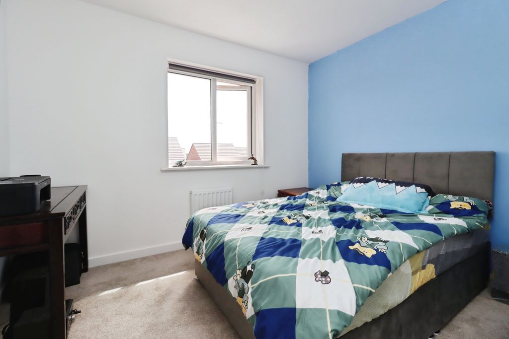 Property photo 3 of 15