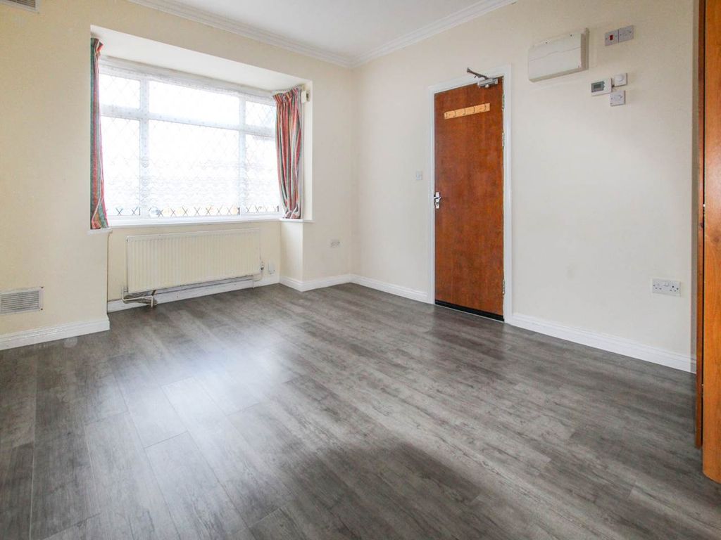 Property photo 2 of 9 Img_8922