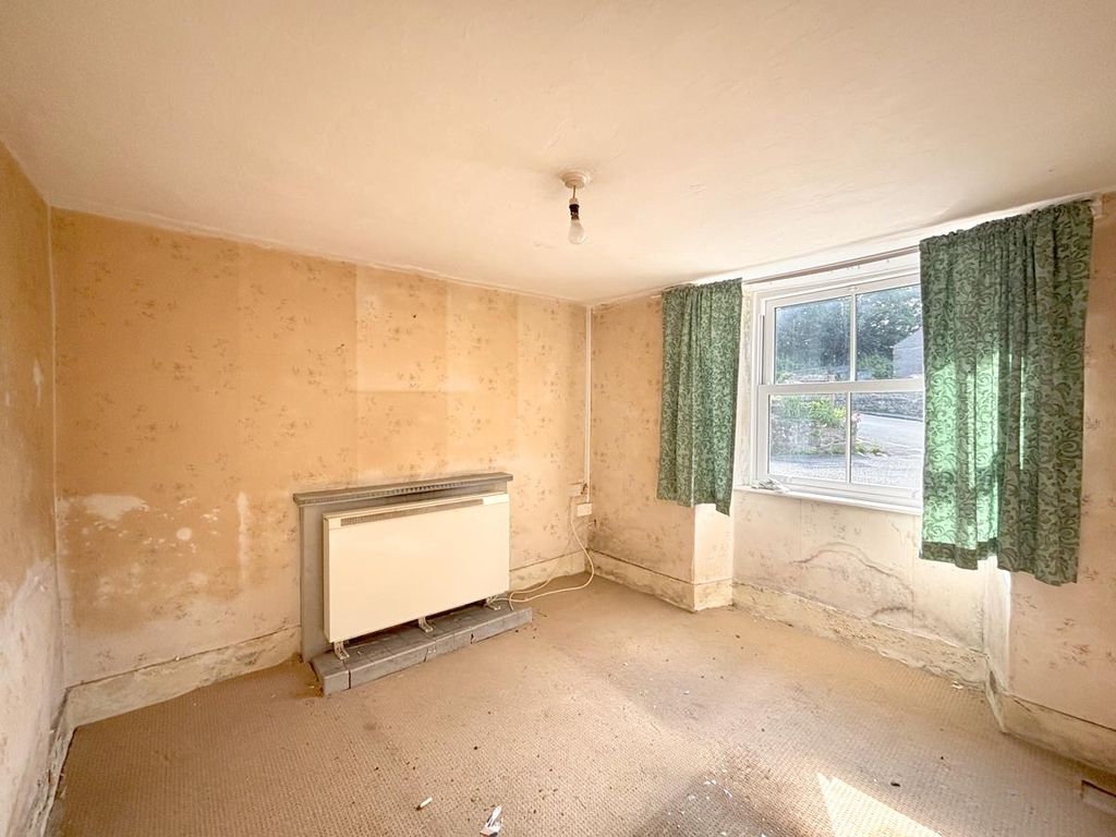 Property photo 3 of 18 Image00007.Jpg