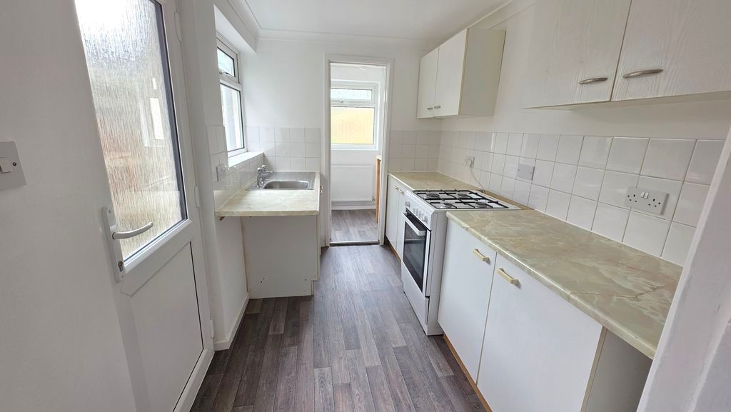 Property photo 3 of 15 Photo 14