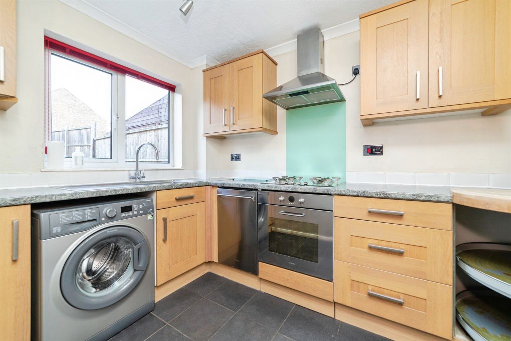 Property photo 2 of 16