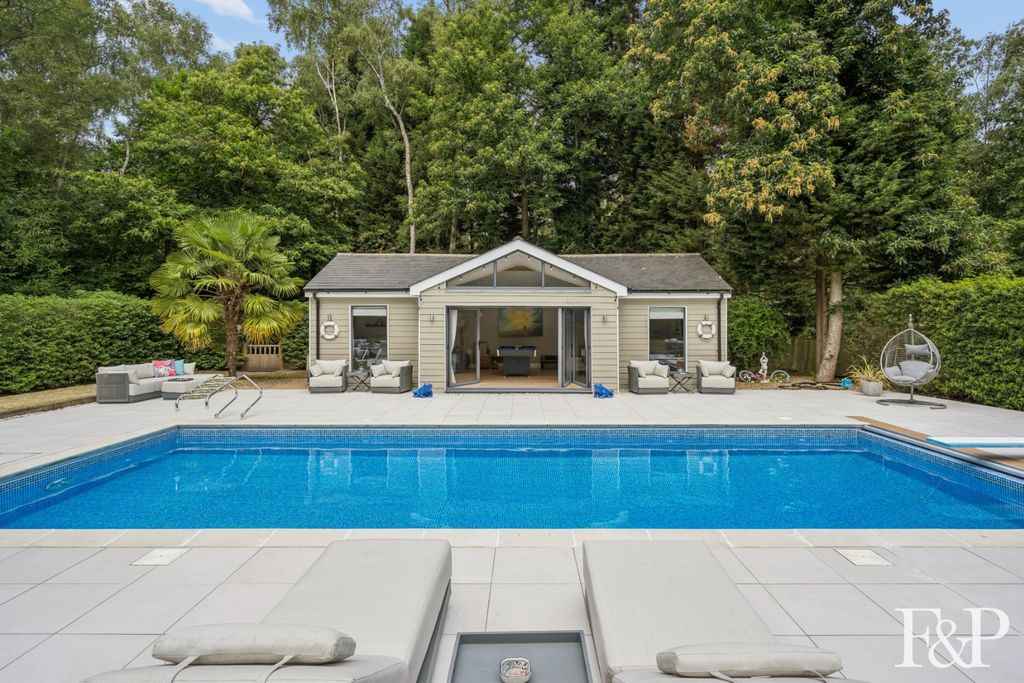 Property photo 2 of 34 5188176