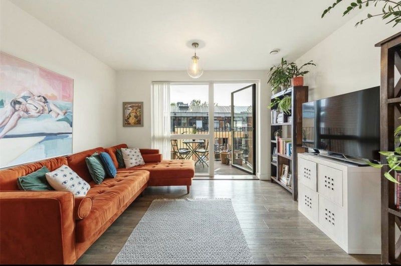 Property photo 1 of 7 Photo 0