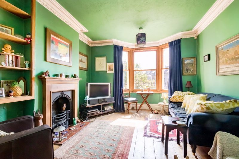 Property photo 2 of 21 Sitting Room