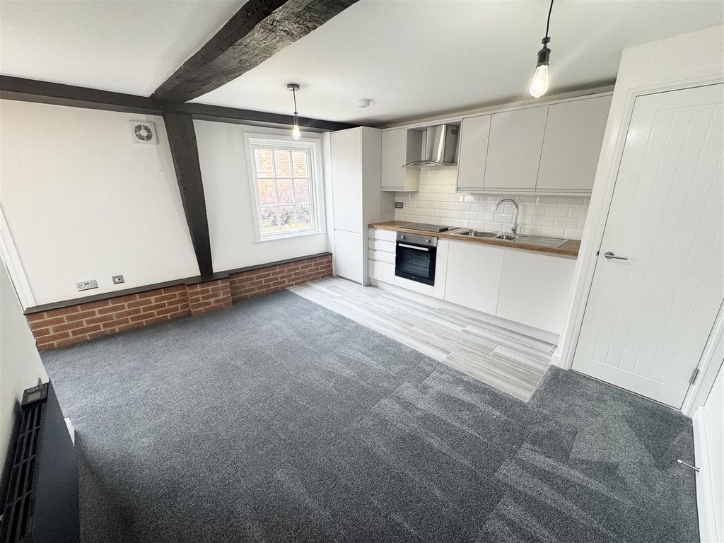 Property photo 2 of 7 7889Aab2Fa9d2c22060B0807d707350E0519cc96.Jpg