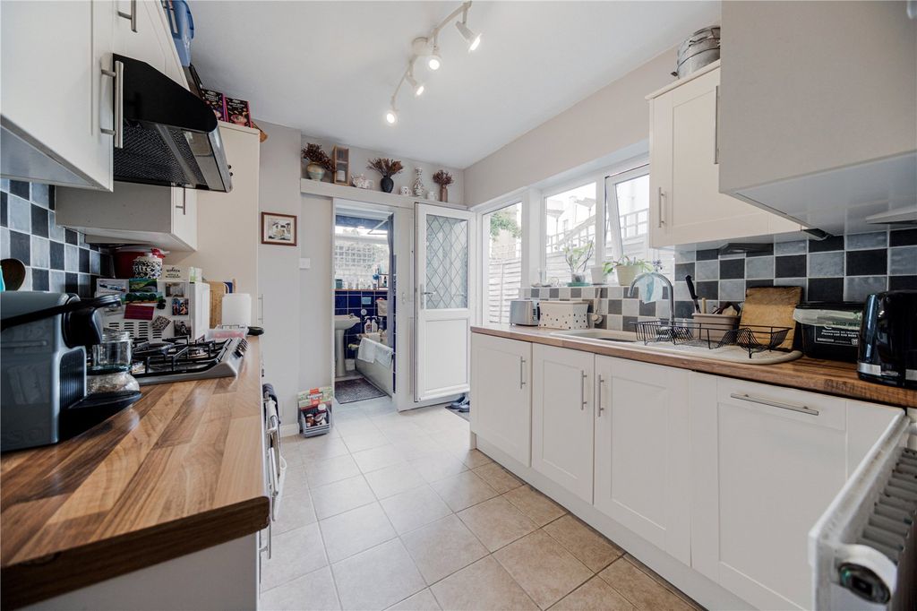 Property photo 3 of 15 Picture No. 07