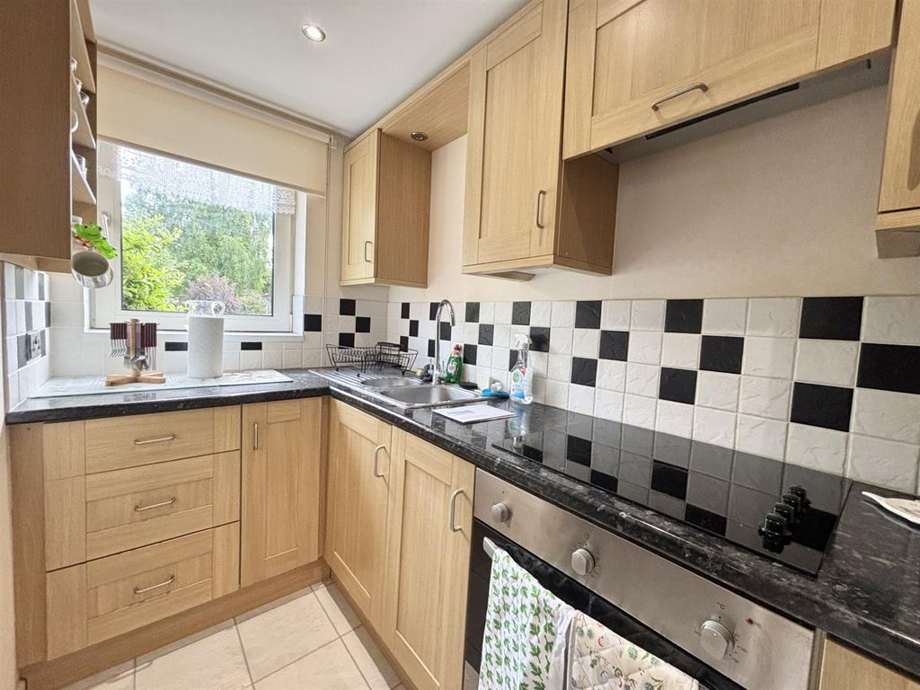 Property photo 2 of 13 Kitchen.Jpg