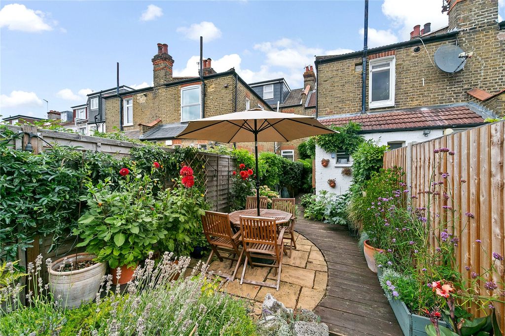 Property photo 1 of 11 Picture No. 08