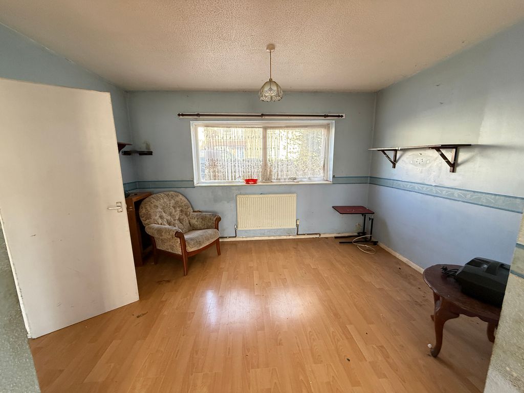 Property photo 2 of 11 Front Reception Room