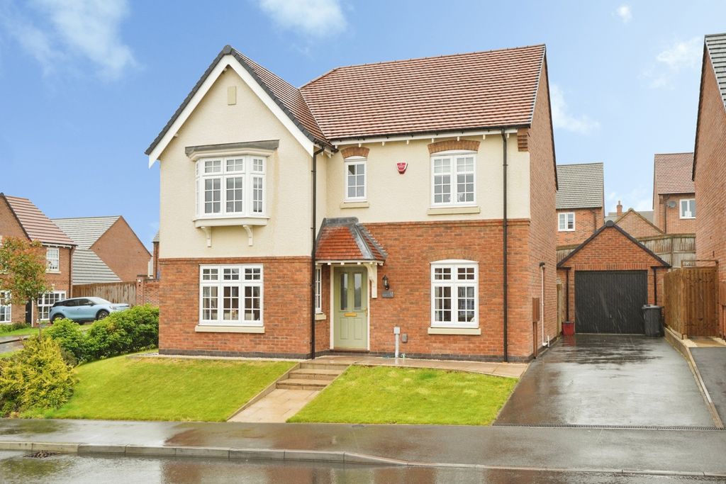 Property photo 1 of 36 Pbox-Img.Jpg