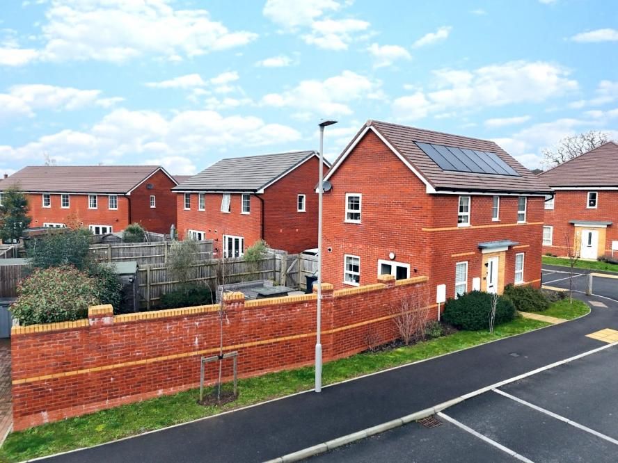 Property photo 3 of 19 Agents Notes