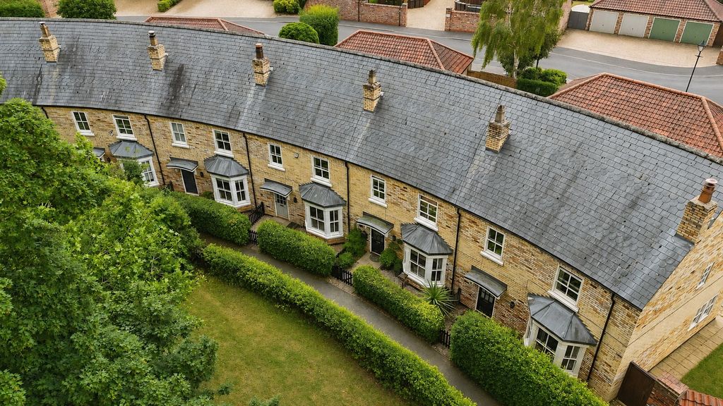 Property photo 2 of 21 4818021