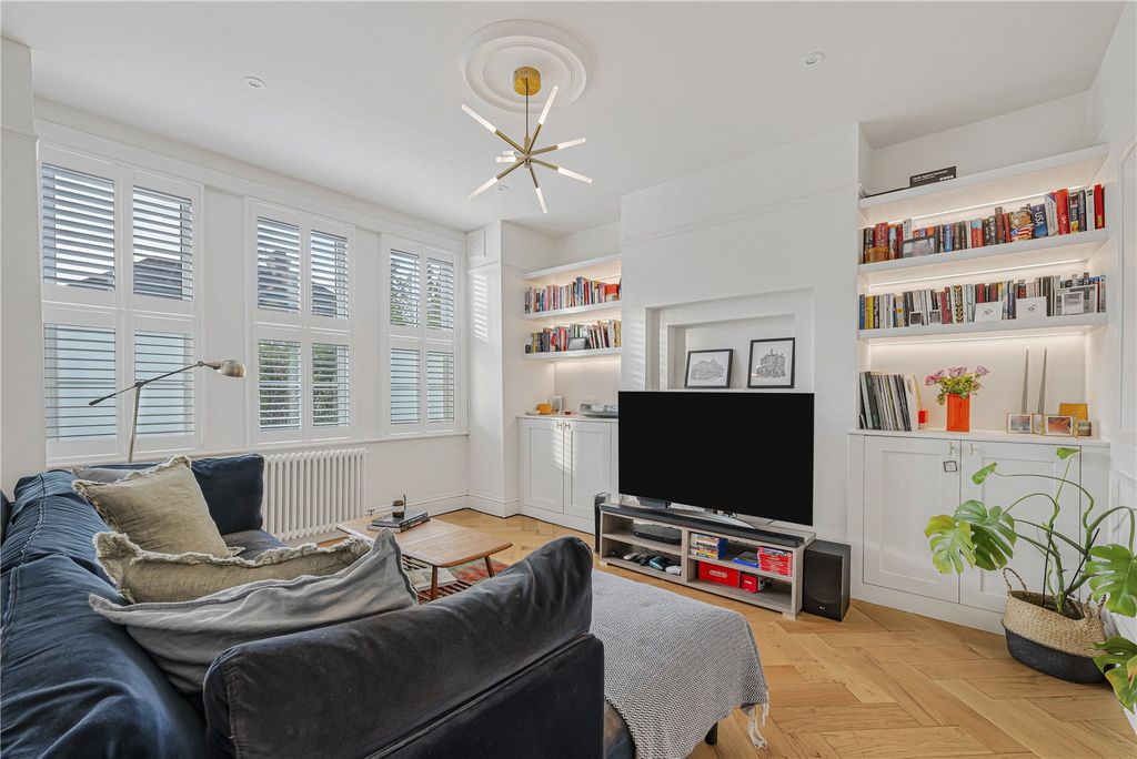 Property photo 3 of 15 Picture No. 01