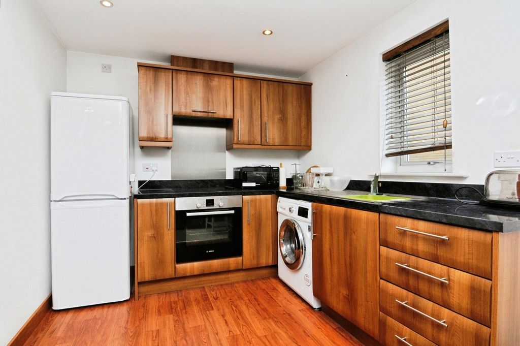 Property photo 3 of 18 Picture No. 03