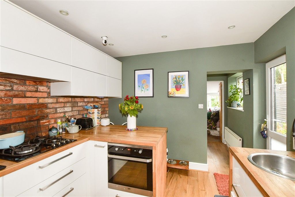 Property photo 3 of 10 Kitchen/Breakfast Room