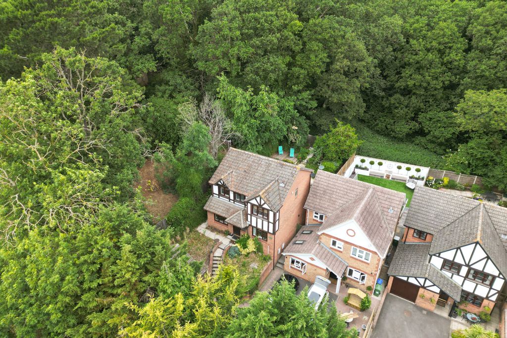 Property photo 3 of 32 External
