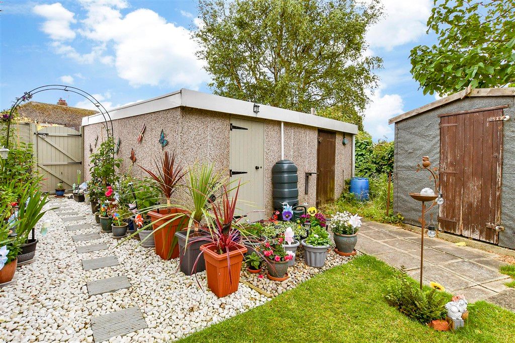 Property photo 1 of 13 External Feature