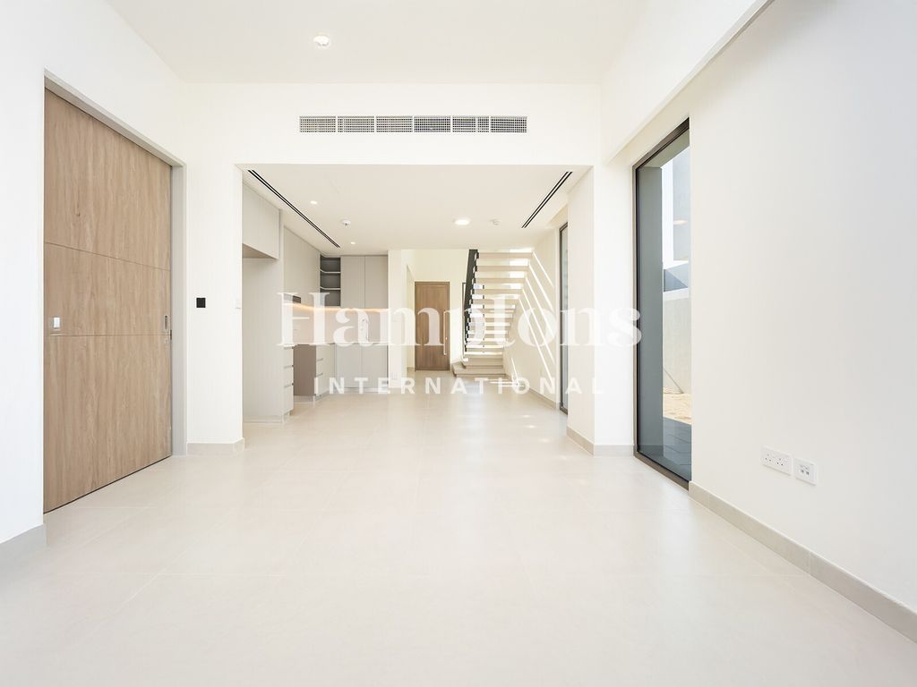 Property photo 2 of 17 Media 2
