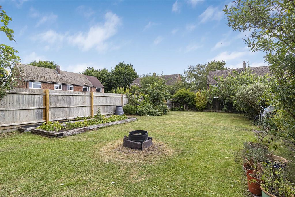 Property photo 3 of 17 15_55994.Jpg