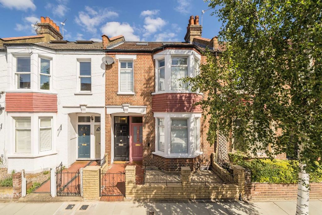 Property photo 1 of 7