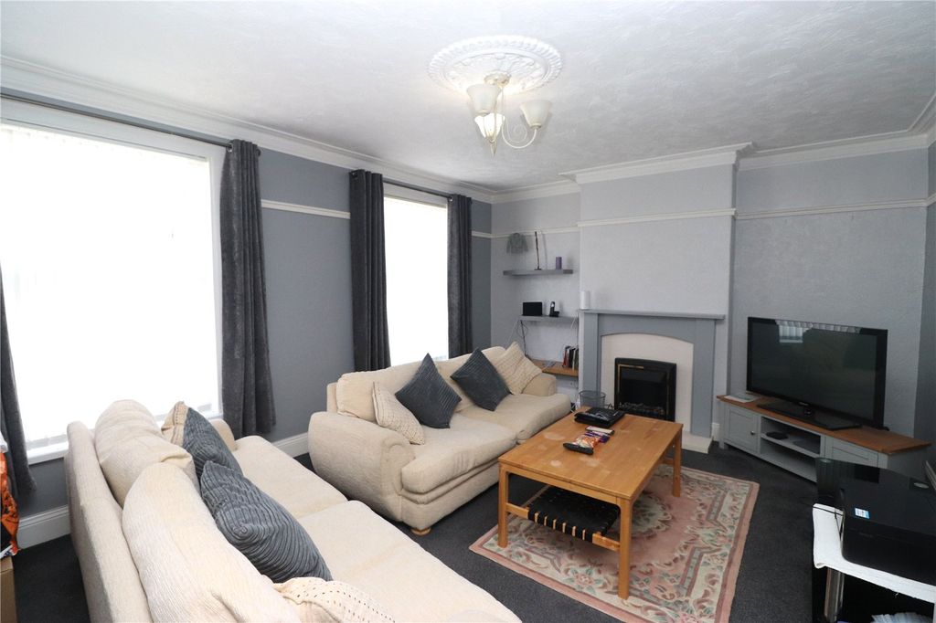Property photo 3 of 13 Picture No. 07