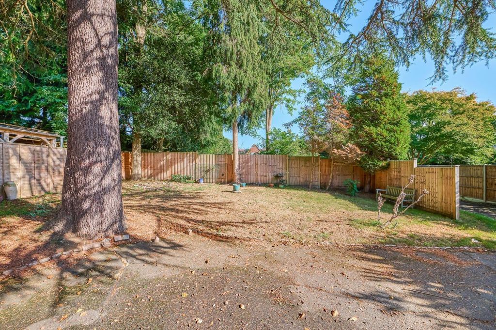 Property photo 3 of 21 Picture No. 22