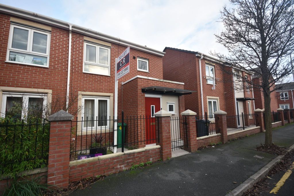 Property photo 1 of 13 3 Bedroom House For Rent