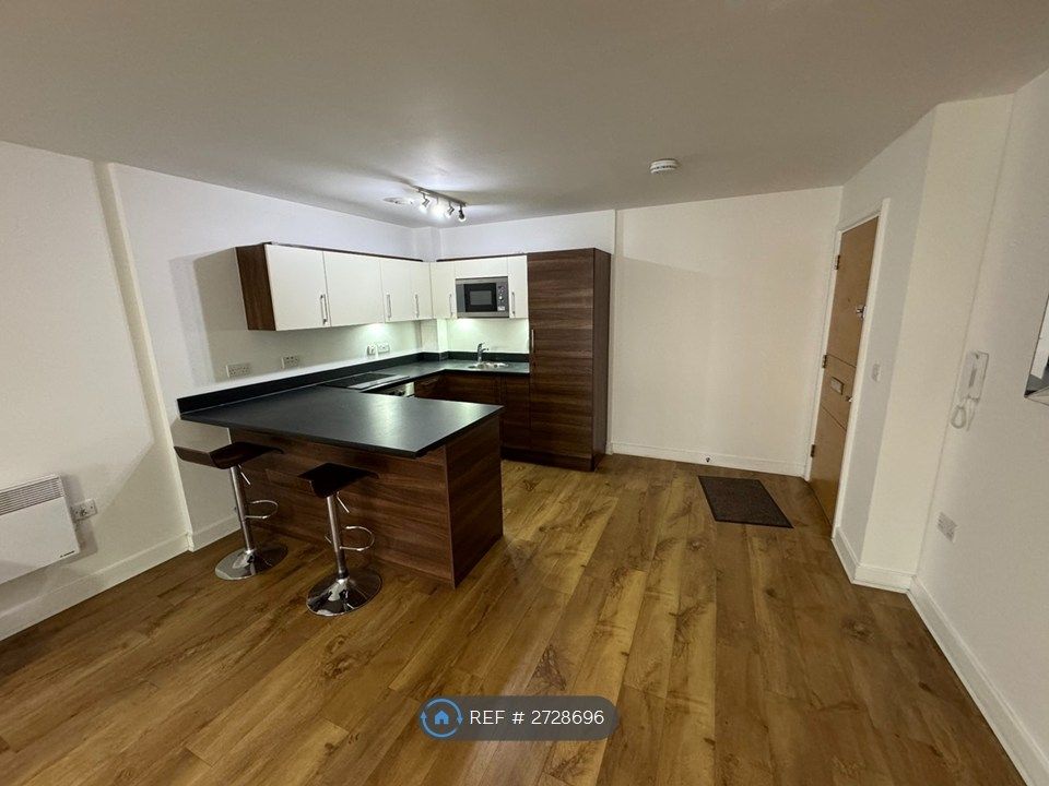 Property photo 1 of 25