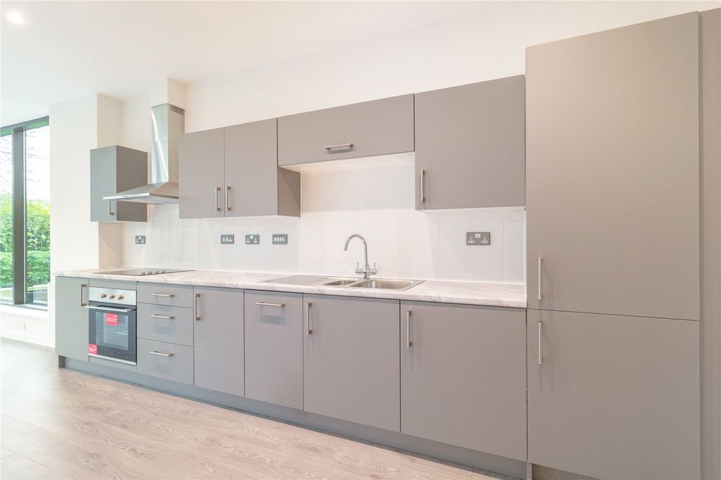 Property photo 3 of 9 Picture No. 05