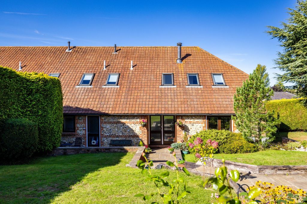 Property photo 1 of 26