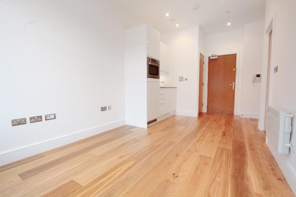 Property photo 2 of 8