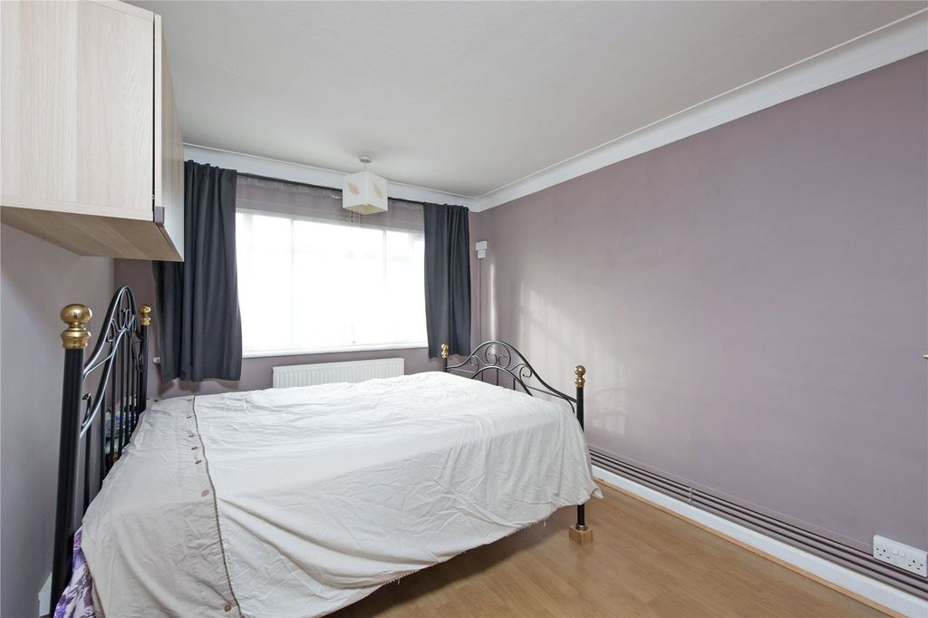 Property photo 3 of 4 Picture No. 05
