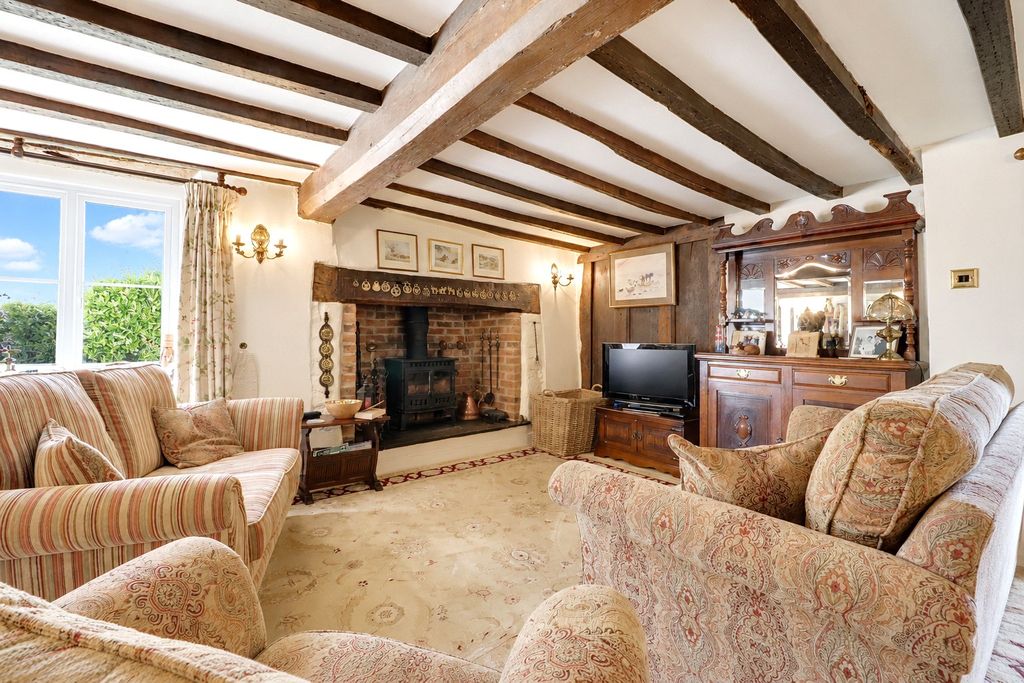 Property photo 2 of 48 Picture No. 30
