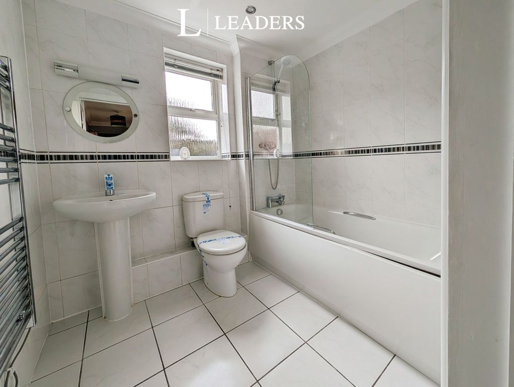 Property photo 3 of 10 Pbox-Img.Jpg