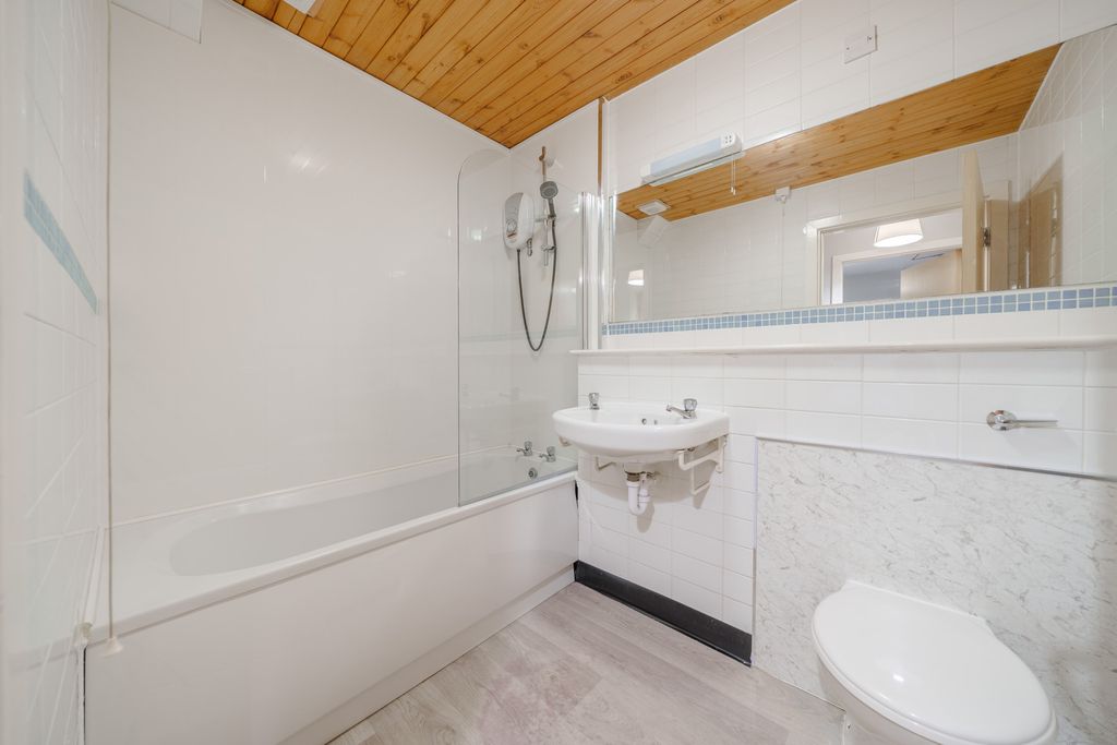 Property photo 2 of 10 Photo 1