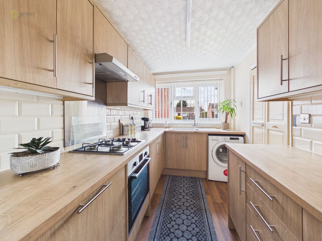 Property photo 2 of 47 Cam05591G0Pr0167Still022