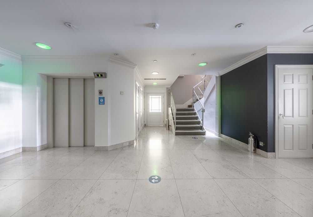 Property photo 2 of 8 76 Crown Road Int.Jpg