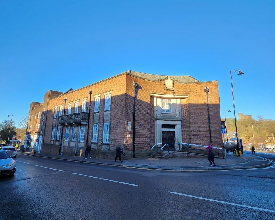 Property photo 1 of 7