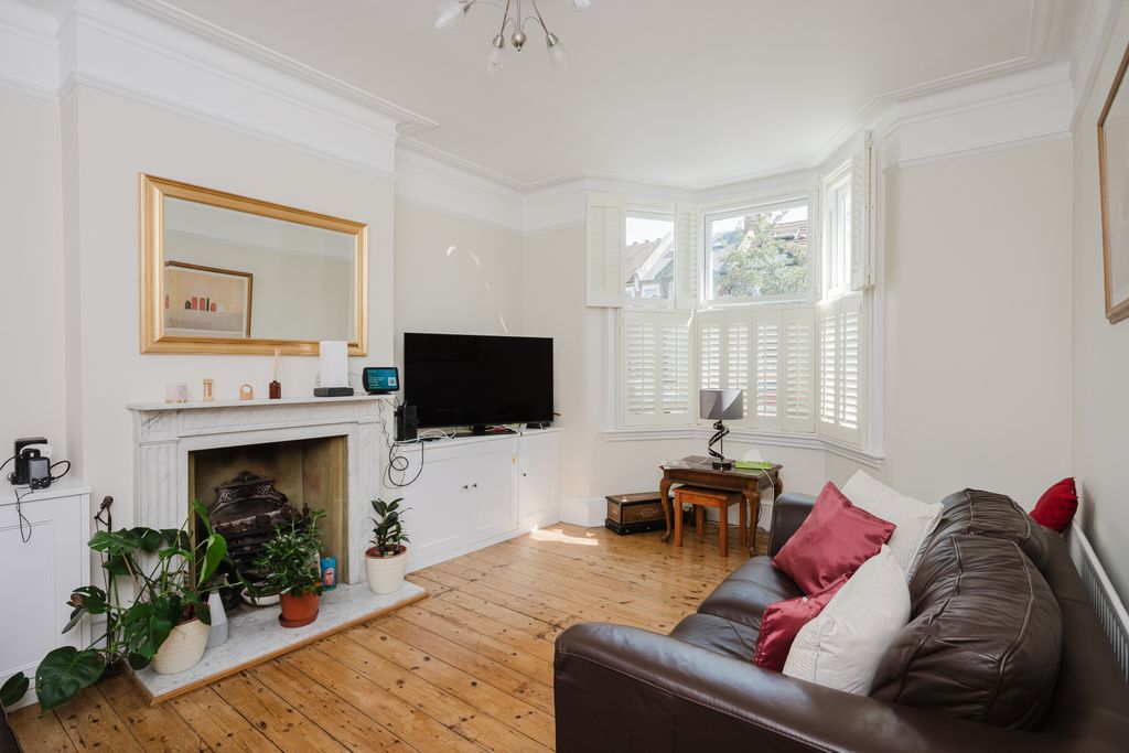 Property photo 2 of 15 Picture No. 03