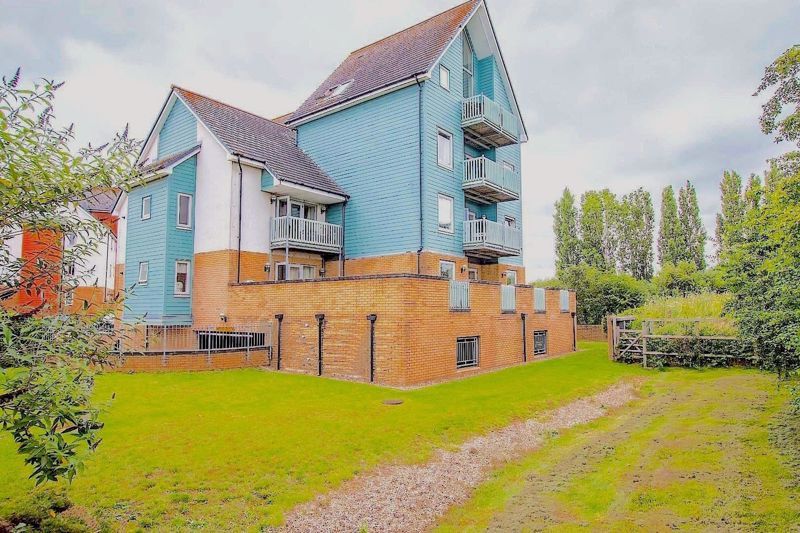 Property photo 1 of 15 Photo 2